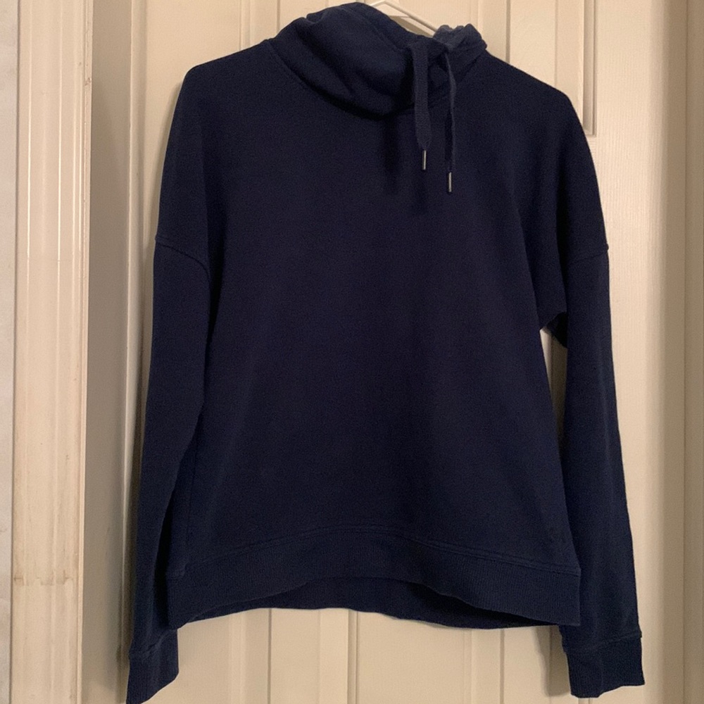 Under Armour Navy Sweatshirt
